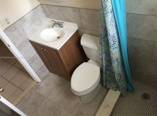 911 W 27th St #2, Hialeah, FL 33010