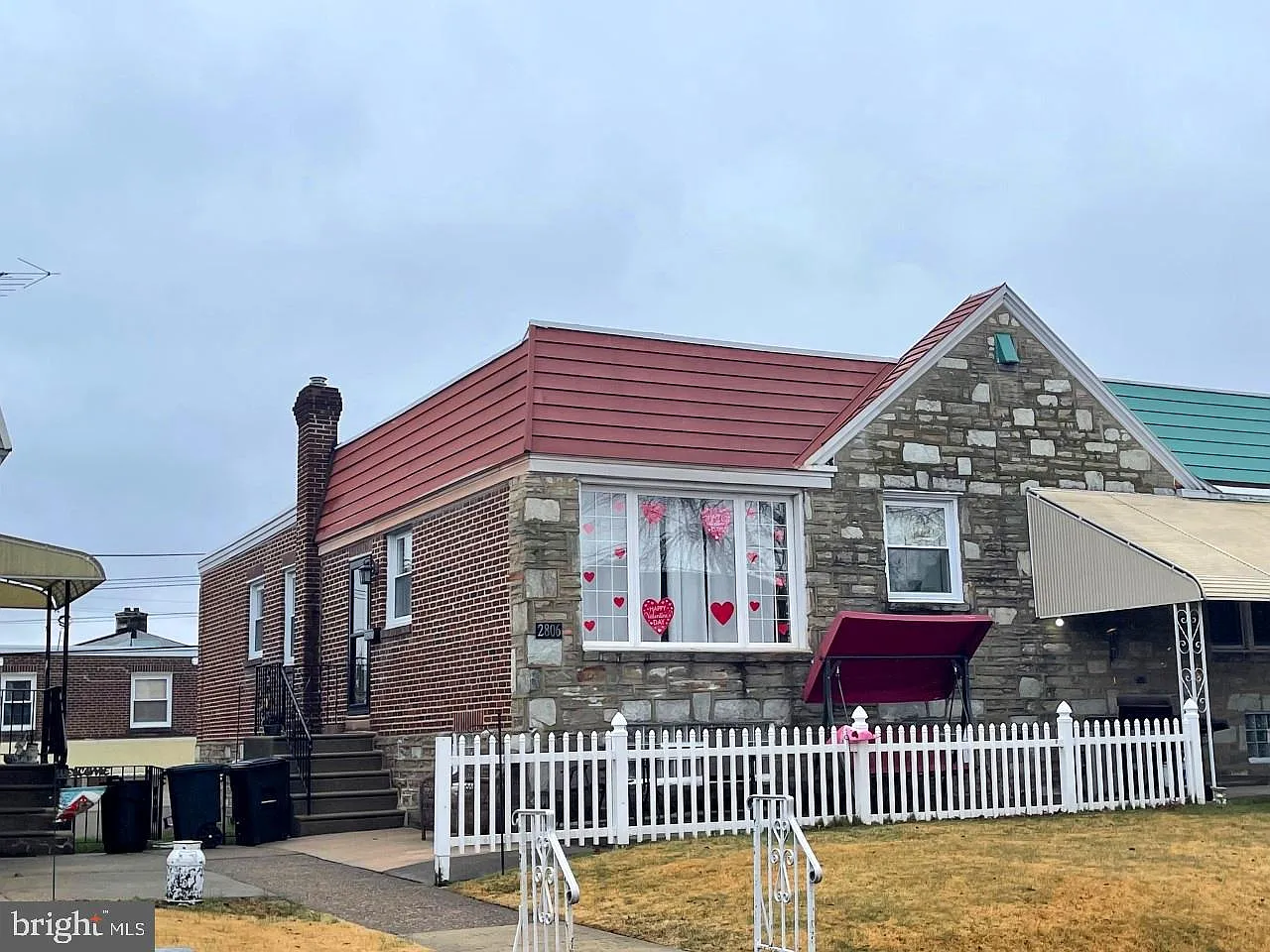 2806 Fuller St photo 1
