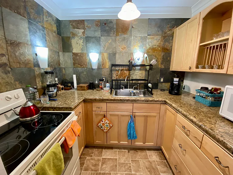 3460 Colorado Ave #B3 — Photo 3