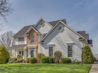 1257 Ashwood Rd, Akron, OH 44312