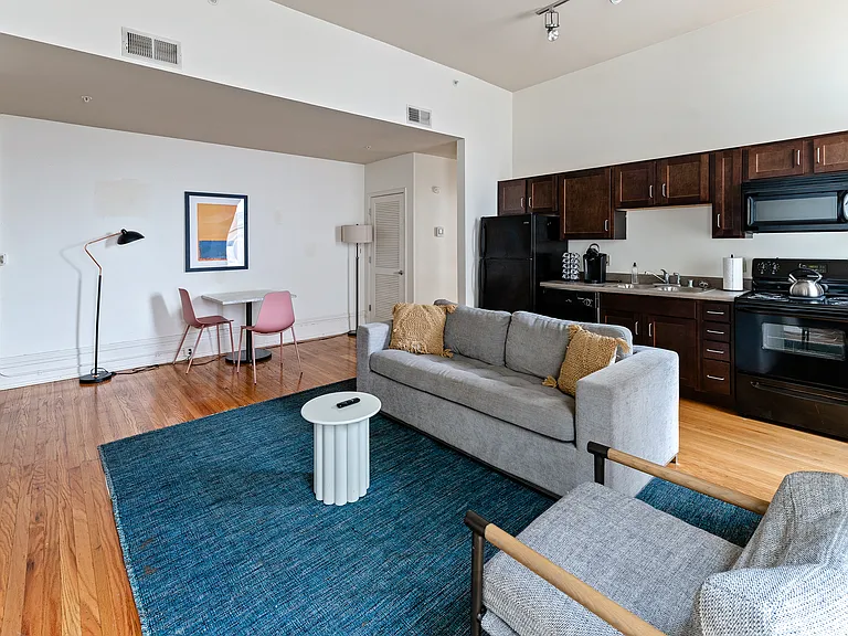 566 S 4th St #312 — Photo 12