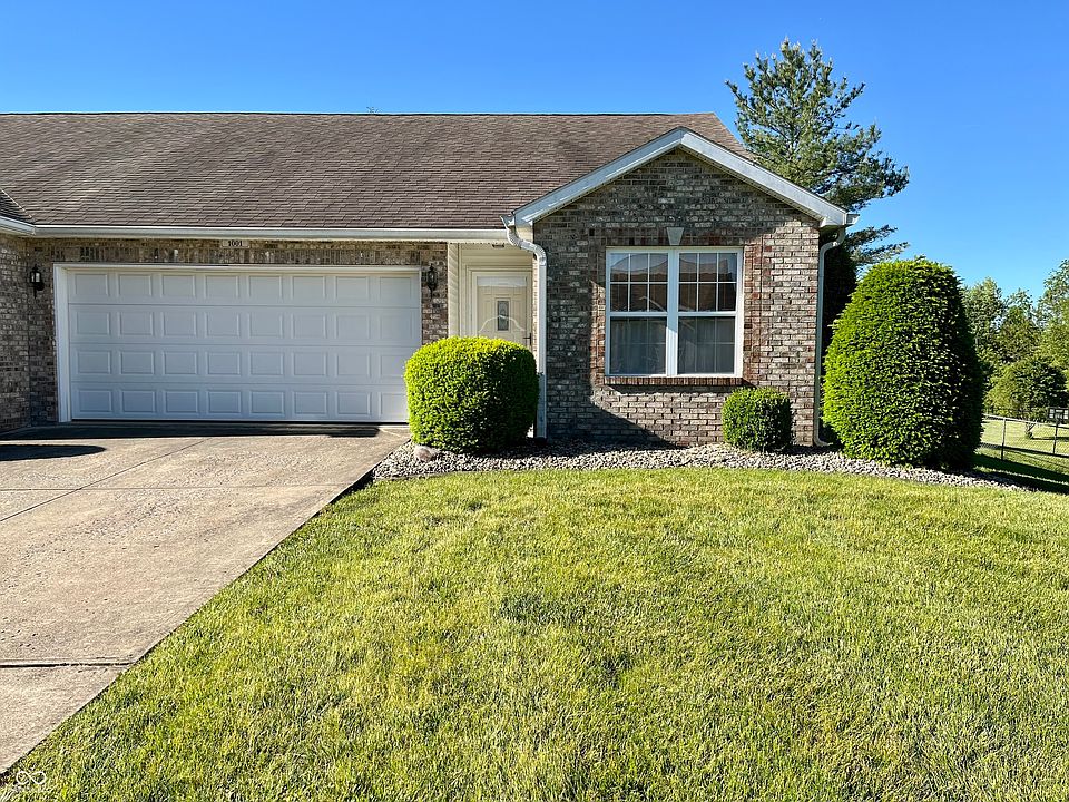 1st image of 1001 E Crown Pointe Blvd