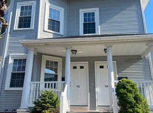 42 Waterman Ave #3, Cranston, RI 02910