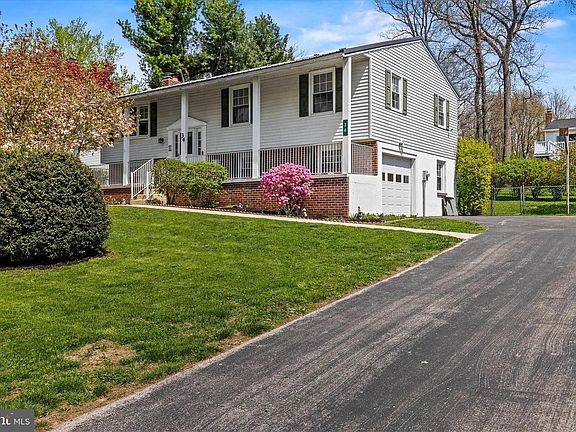 3rd image of 34 Washington Rd