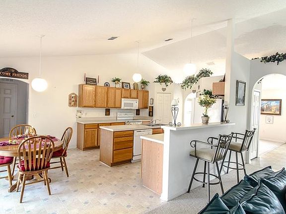 5th image of 1041 White Bark Ct
