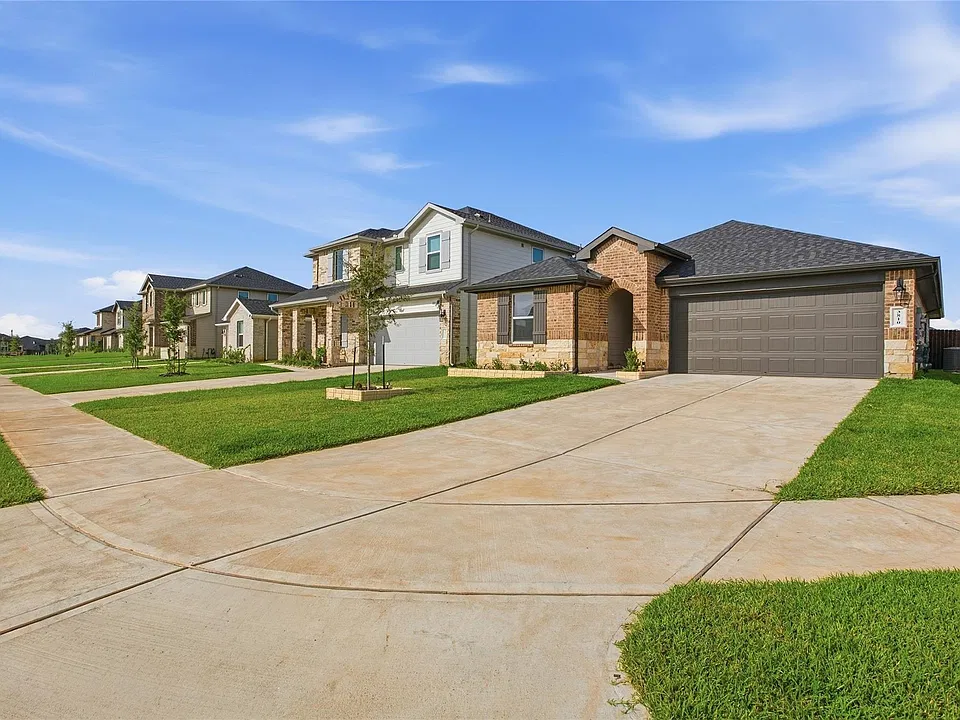 3810 Matias River Ct
