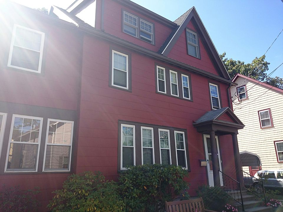 1st image of 15 Clark Ct