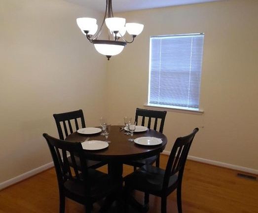 2nd image of 12330 Boncrest Dr