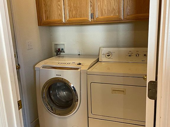 5th image of 3711 Poppy Hill Way