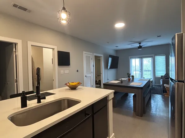 2505 Thornton Rd Unit 2301, Austin, TX 78704