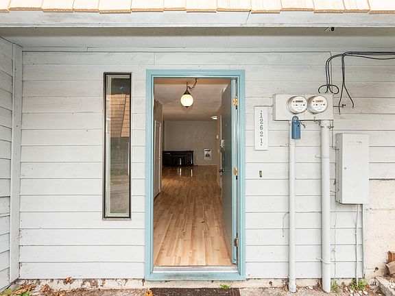 4th image of 12621 SE 42nd Street #621