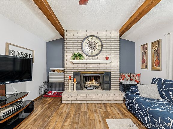 5th image of 3223 S Ash Ave
