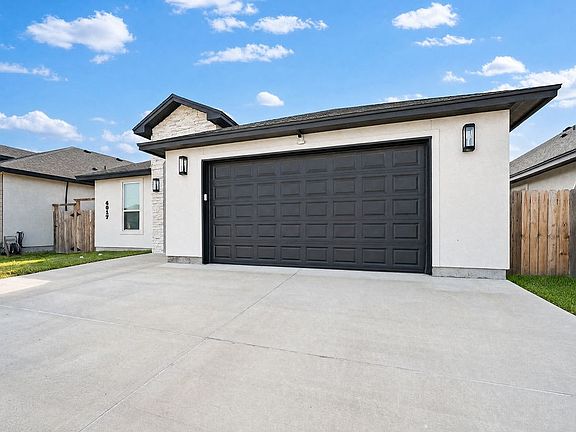 2nd image of 4017 Fold Ln