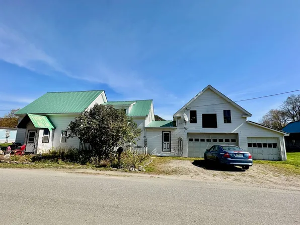 252 Hall Stream Road, Canaan, VT 05902