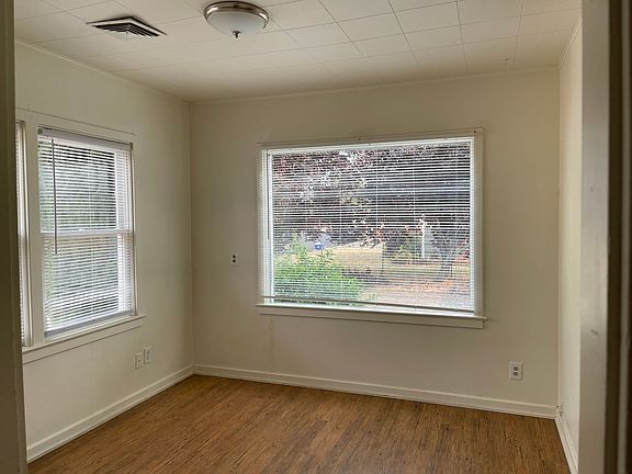 4th image of 655 W Fairhaven St