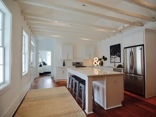 18 Felix St, Charleston, SC