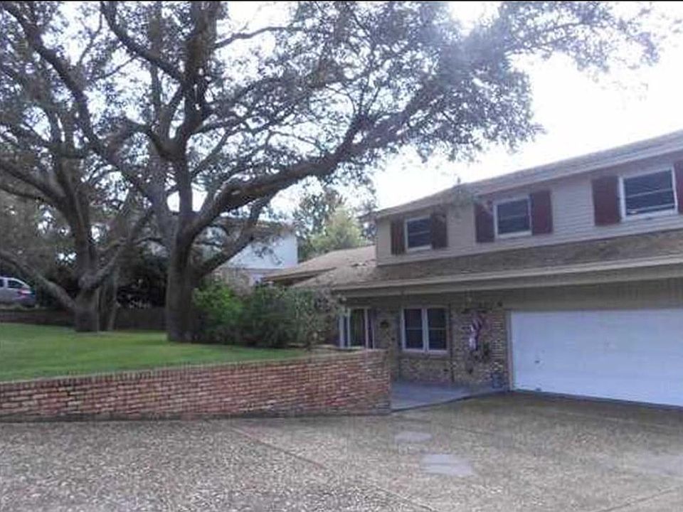 1st image of 503 Bear Dr