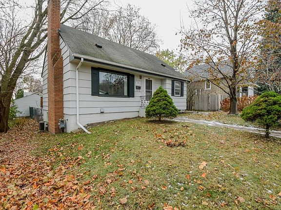 2nd image of 1018 Randolph Ave
