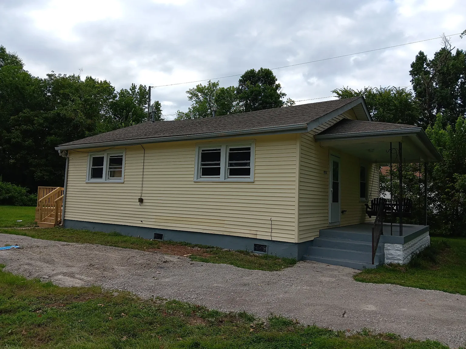 2 bed, 1040 sqft, $1,400 — Photo 3