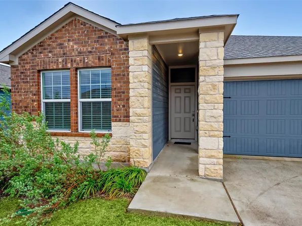 430 Doherty, Kyle, TX 78640