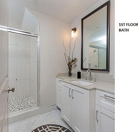 1ST FLOOR BATH