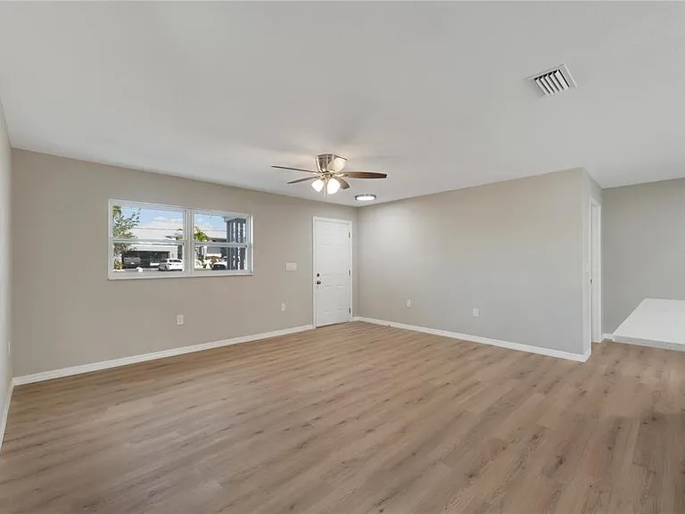 660 Flamingo Dr — Photo 11