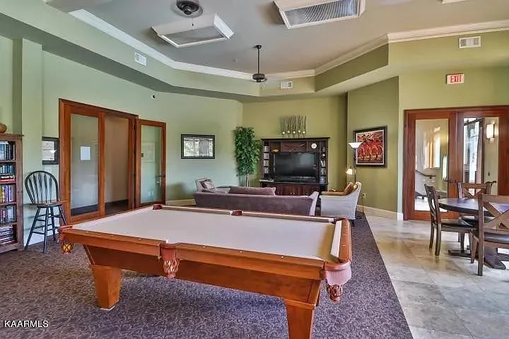 445 W Blount Ave #415 — Photo 20