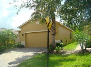 600 Grand Canal Dr, Poinciana, FL 34759