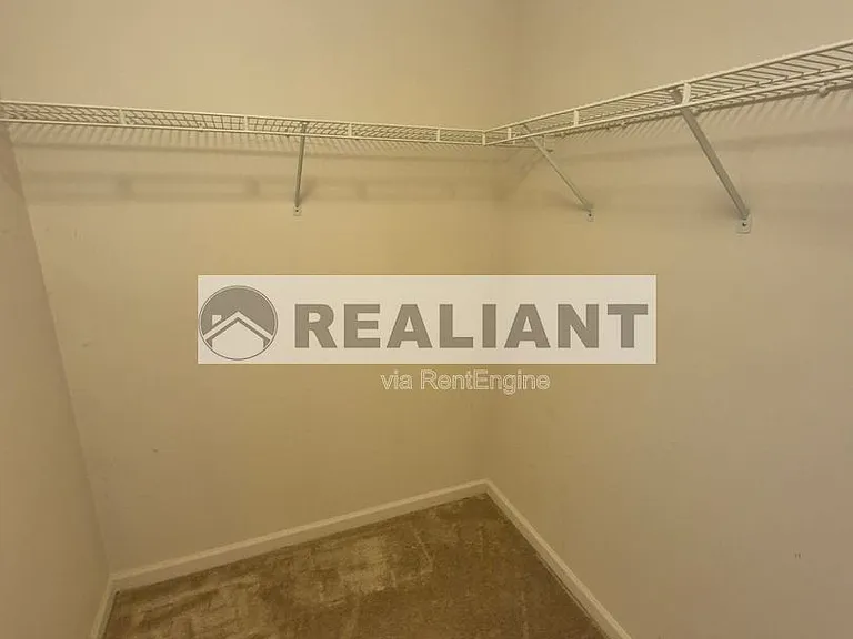 412 Marian Ln #8 — Photo 13