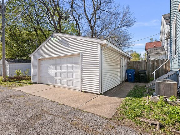 5th image of 1518 N Gaines St