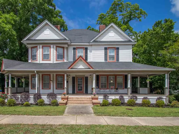 515 N Main St, Woodruff, SC 29388