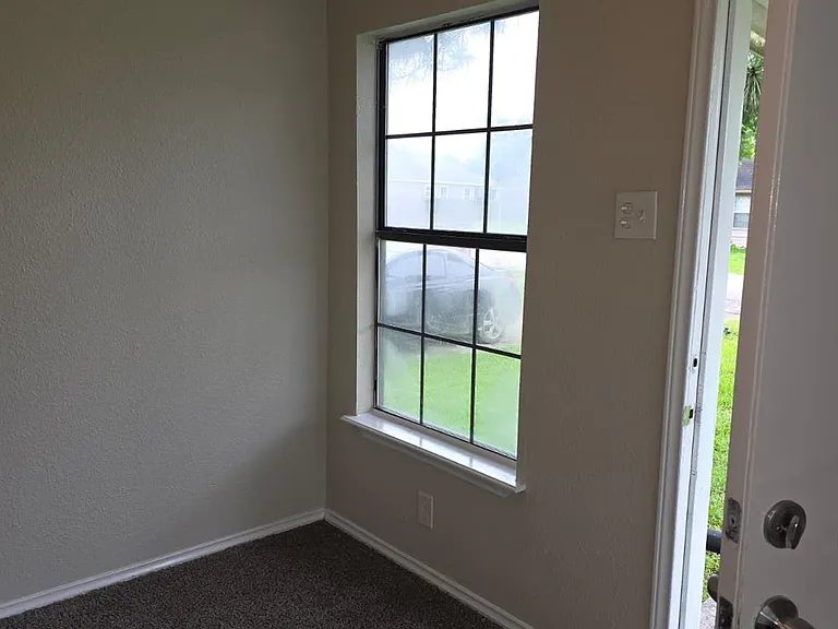 242 Bolden St — Photo 15