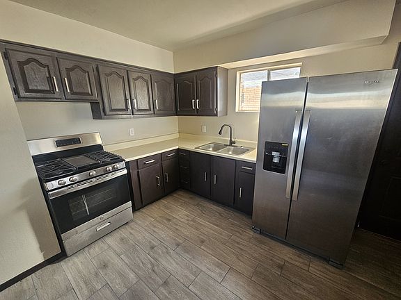 4th image of 4616 Vulcan Ave