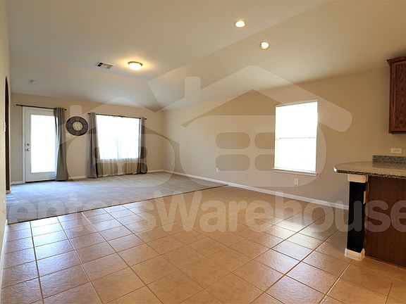 2nd image of 24734 Lakecrest Village Dr