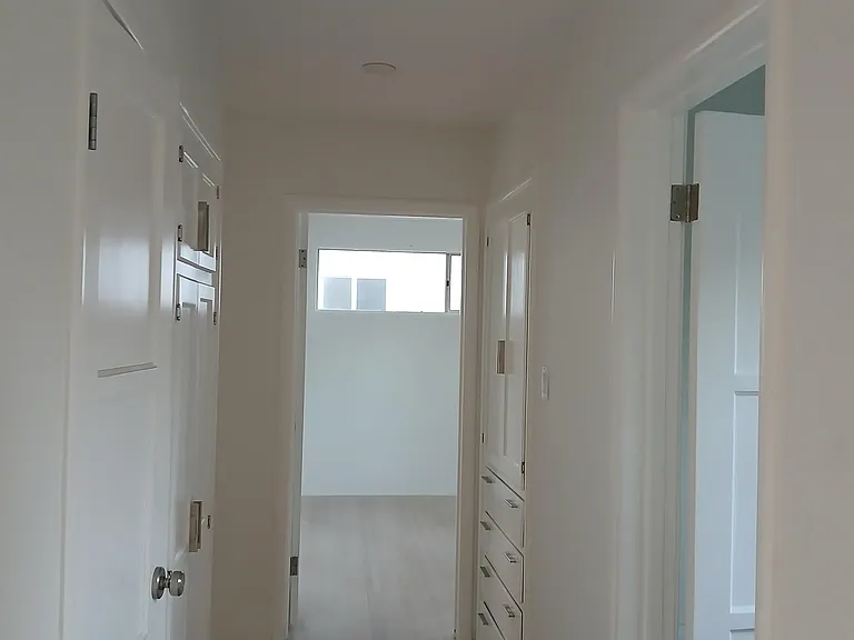 3403 Riviera Dr — Photo 22