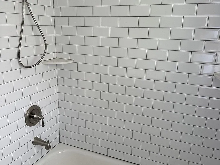 214 N Gomez Ave — Photo 6