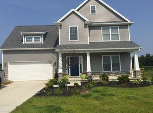 6723 Oak Crossing Ln, Whitehouse, OH 43571