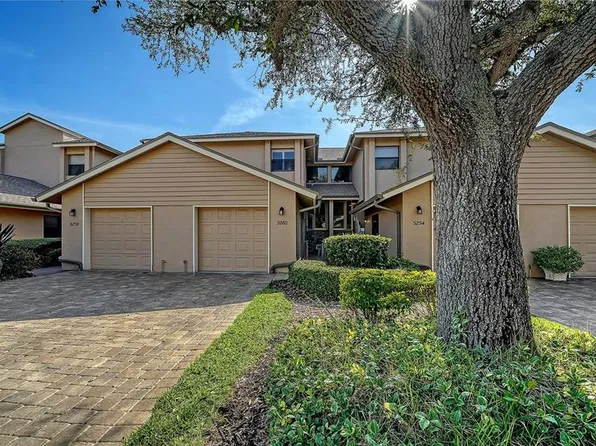 5260 Heron Way #202, Sarasota, FL 34231
