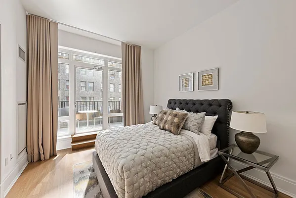 Sold by Nest Seekers International | media 26