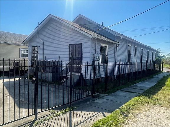 5th image of 2939 Pauger St