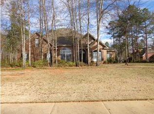 390 Menawa Pass, Millbrook, AL 36054