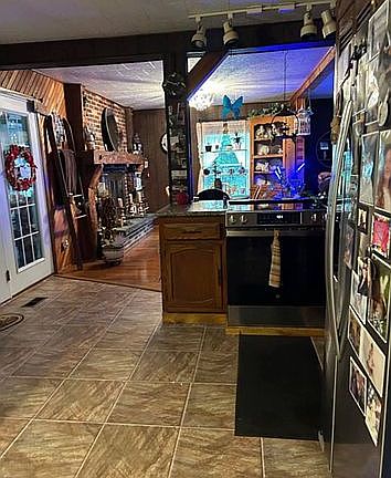 2nd image of 12522 Bakers Hollow Rd
