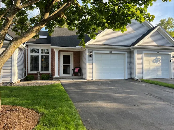 84 Amberwood Pl, Rochester, NY 14626