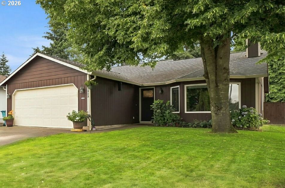 1st image of 3909 NE 132nd Ct