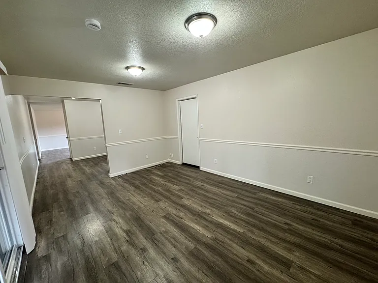 3115 W Santa Ana Ave — Photo 20