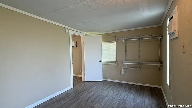314 N Nueces #C — Photo 12