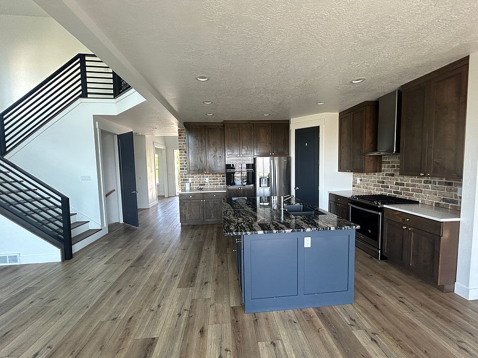 1st image of 4473 N Foxtrail Cir