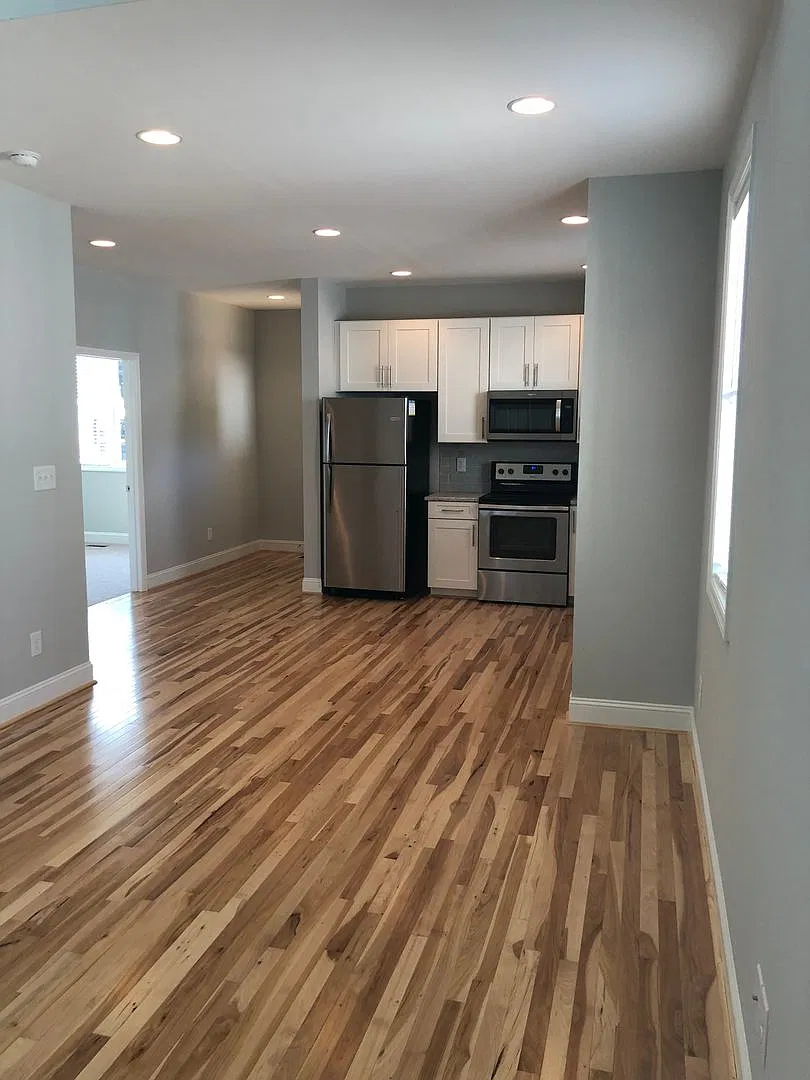 206-208 Greene Street — Photo 3