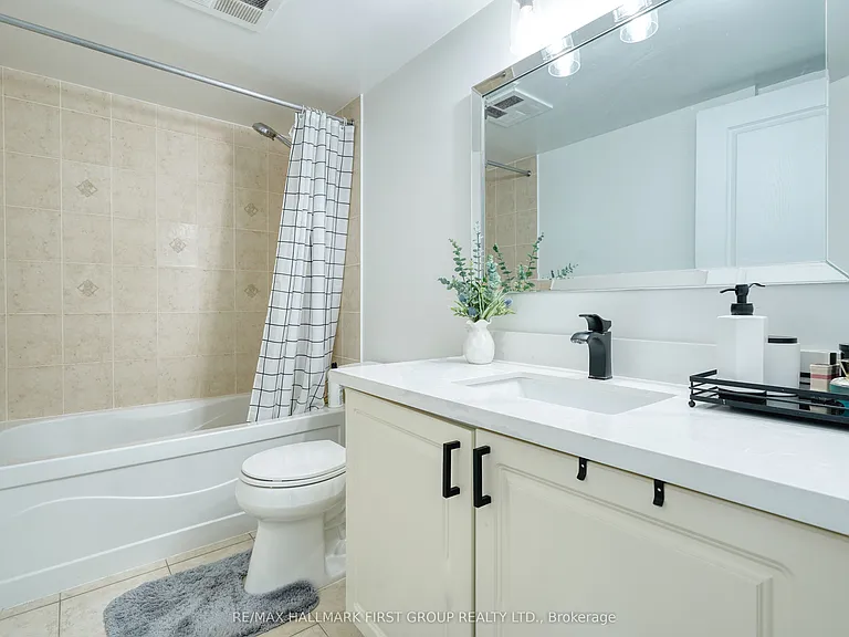 1600 Charles St #710 — Photo 13