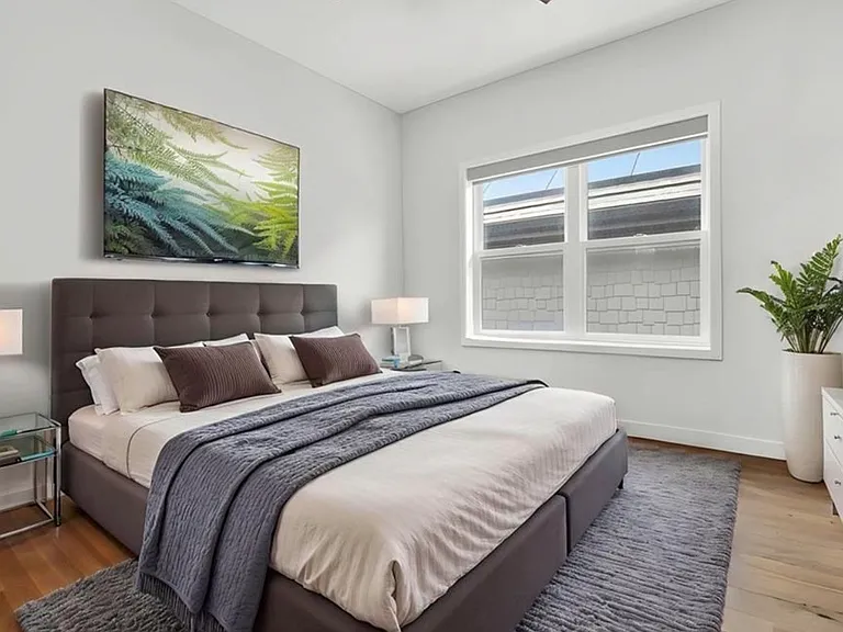 2246 Tracy Ave — Photo 15